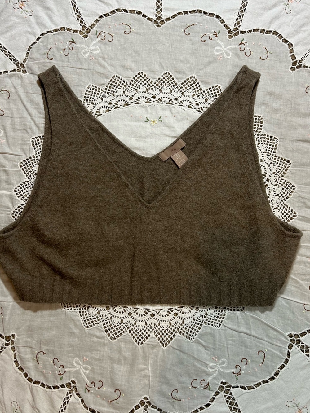 H&M Olive-Brown V-Neck Cropped Knit Tank